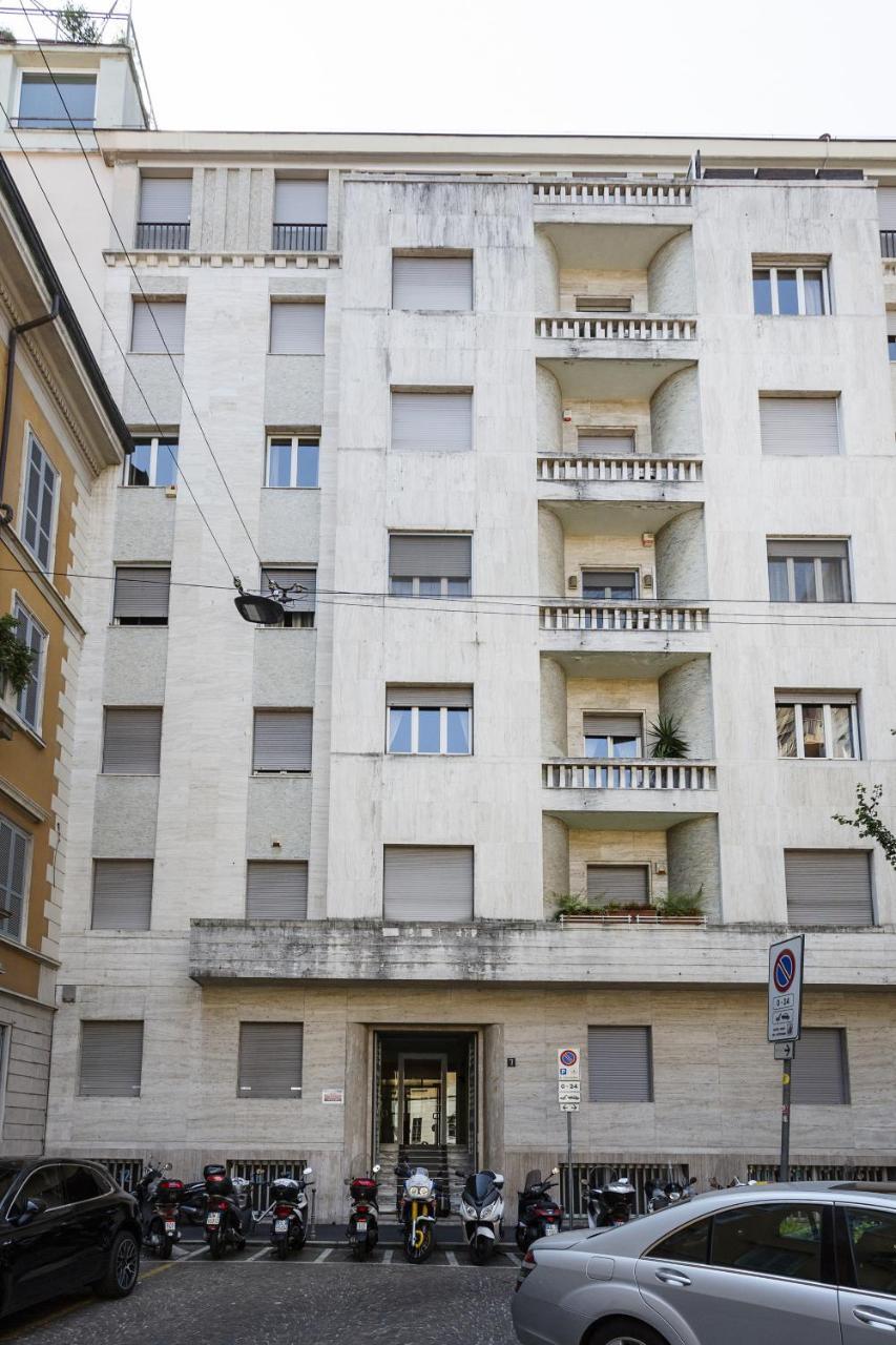 S. Maria Valle Central Roomy Flat Milão Exterior foto